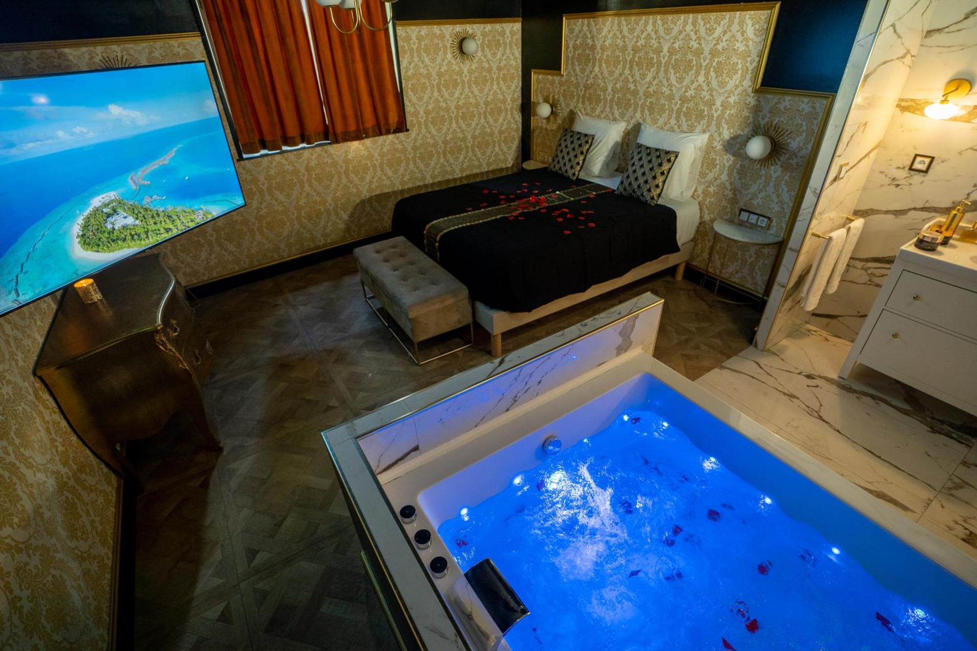 Appartement D'Exception Avec Jacuzzi Villefranche-sur-Saône Exterior foto